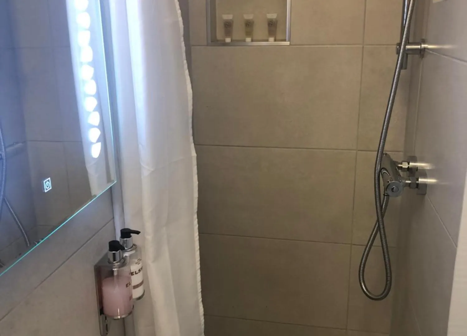 Seacrest B&B Galway Bed and breakfast