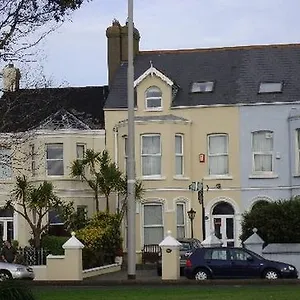 slievenamon-manor.dublin-hotelsweb.com/